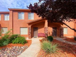 Kasa Kanab Modern Townhome Pet Friendly - Kanab - 6
