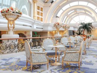 Celebrity International Grand Hotel - 9