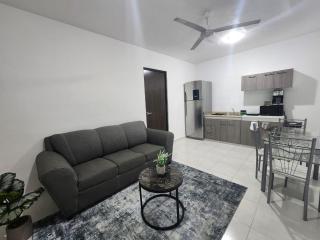 Hotel Suites La Maya - 0