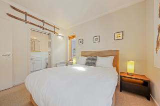 Ski in-Ski out Hotham apt with Parking Undercover - 4