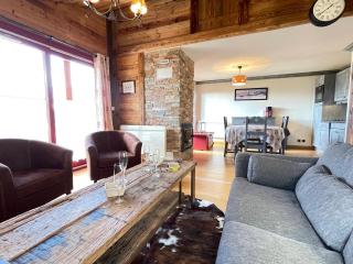 Appartement Savoyard 3P avec Terrasse à 500m du Centre - FR-1-505-211 - 7