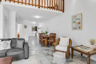 Nirvana - Steps to Four Mile Beach with Shared Pool - Port Douglas - 4