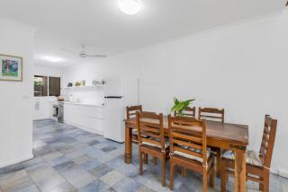 Nirvana - Steps to Four Mile Beach with Shared Pool - Port Douglas - 3