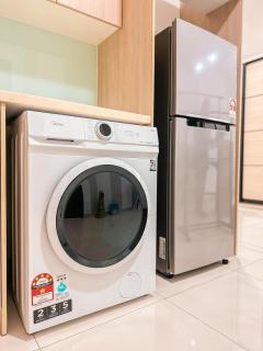 Starry x 4 pax Studio Room FREE Netflix and wifi - 7