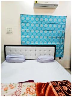 VARANASI HOTEL G U T A M G A R D E N near temple - Varanasi - 4