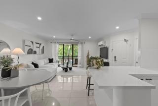Luxe Escape & Family Attractions - 6
