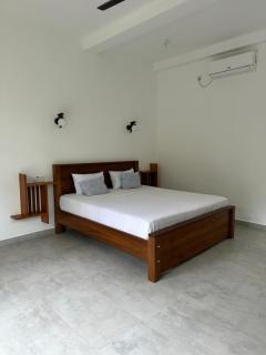 Lasantha Surf, Madiha - Matara - 8