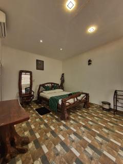 Prasanna Hotel and Rest - Habarana - 1
