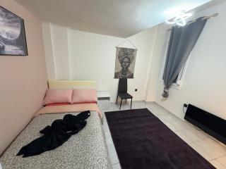 Jordan's Room 21 - Tessalónica - 9