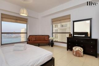3 Bed in JBR with Sea Views - 9