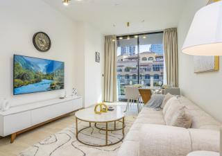 Spacious 3BR Apartment in JVC Dubai Modern & Cozy Stay - 2