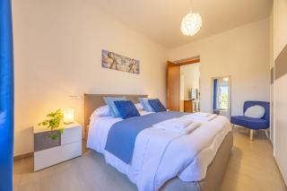 Zinola Beach - Deluxe Apartment - GrandMaison - 3