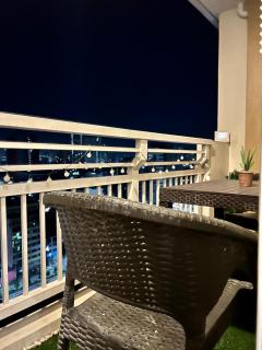 Comfy 2BR Suite with City View plus WIFI & Netflix - Manila - 4