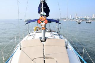 Sailing on Luxury Yacht - Mumbai - 2