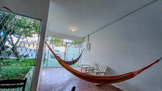 Yolo Hostel - 5