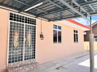 Homestay Taman Sari Unit D, Kota Bharu - Kota Bharu - 3