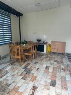 Peaceful Bungalow Retreat - Ipoh - 1