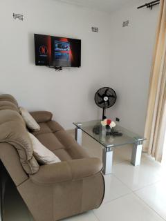 Lake Manyame Park Villa - 9