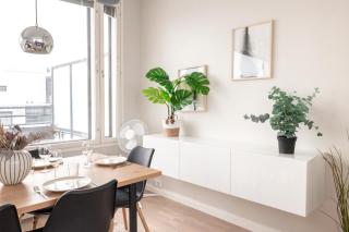 2ndhomes Stunning 2-Story Penthouse Apartment with Sauna & 2 Terraces - 1