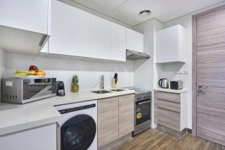 Luxury Studio - SOL BAY Tower - Business Bay by Stayfinity - 9