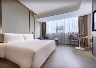 Atour S Hotel Qingdao May Fourth Square Badaguan - 1