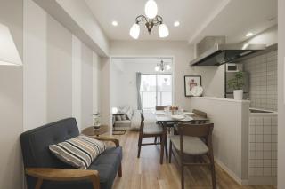 In the heart of Osaka City, with the large studio sunrise, you will have the best time for your trip - 0