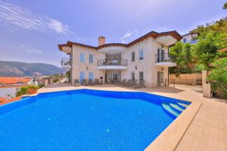 Villa June with spectacular views, 50 mt to the sea - Kaş - 1