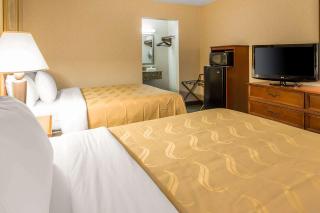 Quality Inn & Suites McDonough South I-75 - McDonough - 3