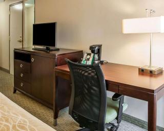 Comfort Inn Bloomington near University - Bloomington - 6