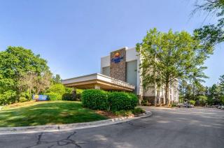 Comfort Inn Raleigh Midtown - Raleigh - 8