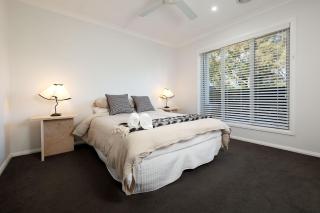 Luxury Golfers Escape Yarrawonga - Yarrawonga - 1