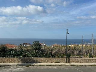 A Due Passi da MicheIino - 1