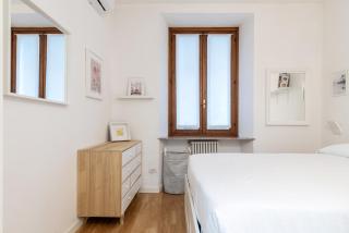 Quiet two-room apartment a few steps from MM PTVenezia - Milan - 6