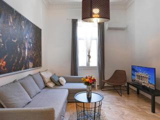 Elegant, affordable apartment with a fireplace - Atene - 8