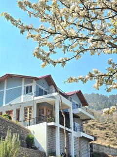 Meraki Living Luxury Homestay, Mukteshwar - Nainital - 8