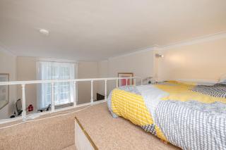 Two double Mezzanine in central Paddington - 1