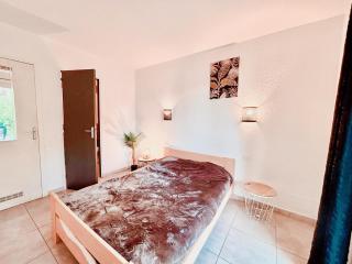 Appartement calme avec jardin privatif - 3 - - 8