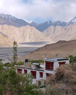 Shyok River Lodge - Darbuk - 3