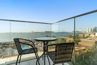 Spacious Dubai Marina 2BR Great Views Top Location - 1