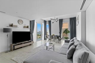 Spacious Dubai Marina 2BR Great Views Top Location - 8