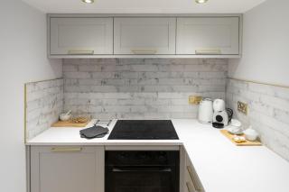 Bobbin Cottage - - 3