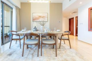 Close to Major Landmarks 3BR and Assistant Room with Marina Views, Rimal 5, JBR by Deluxe Holiday Homes - 1