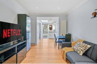 Sunny Side Apartment Wembley - Harrow on the Hill - 0
