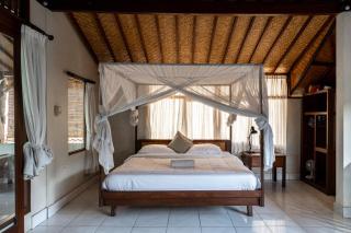 Santra Putra Guesthouse at Karja Art Space - Ubud - 9