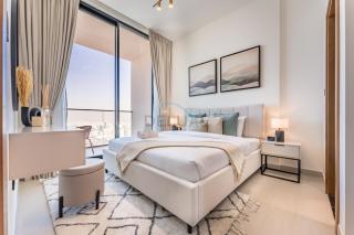City Views 1BR Near Community Park with Private Balcony, Binghatti House, Jumeirah Village Circle by Deluxe Holiday Homes - 8
