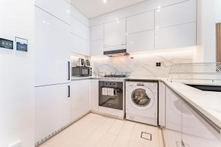 City Views 1BR Near Community Park with Private Balcony, Binghatti House, Jumeirah Village Circle by Deluxe Holiday Homes - 7