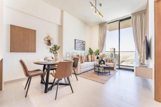 City Views 1BR Near Community Park with Private Balcony, Binghatti House, Jumeirah Village Circle by Deluxe Holiday Homes - 2