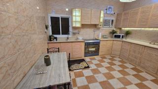 شقة فخمة تتسع لثمانية اشخاص بمكة - 8