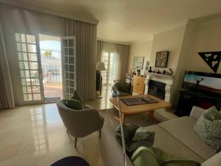 Luxury Townhouse Sea Views 10 Min from Puerto Banus - Marbella - 3