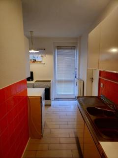 Monteure und Pendler willkommen! Komfortable 2 Zimmer Apartments in der Innenstadt - Neumünster - 7